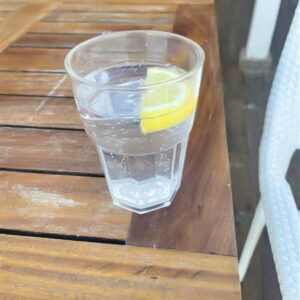 Gin Tonic à la Djerba – Ohne Eis, dafür mit Urlaubs-Garantie