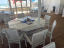 Elegantes Restaurant mit Meerblick