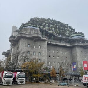 om Schutzraum zur Skyline-Oase